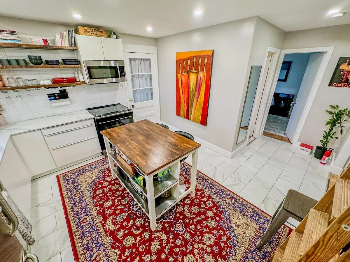 Barel Residence Homestay Longueuil Canada